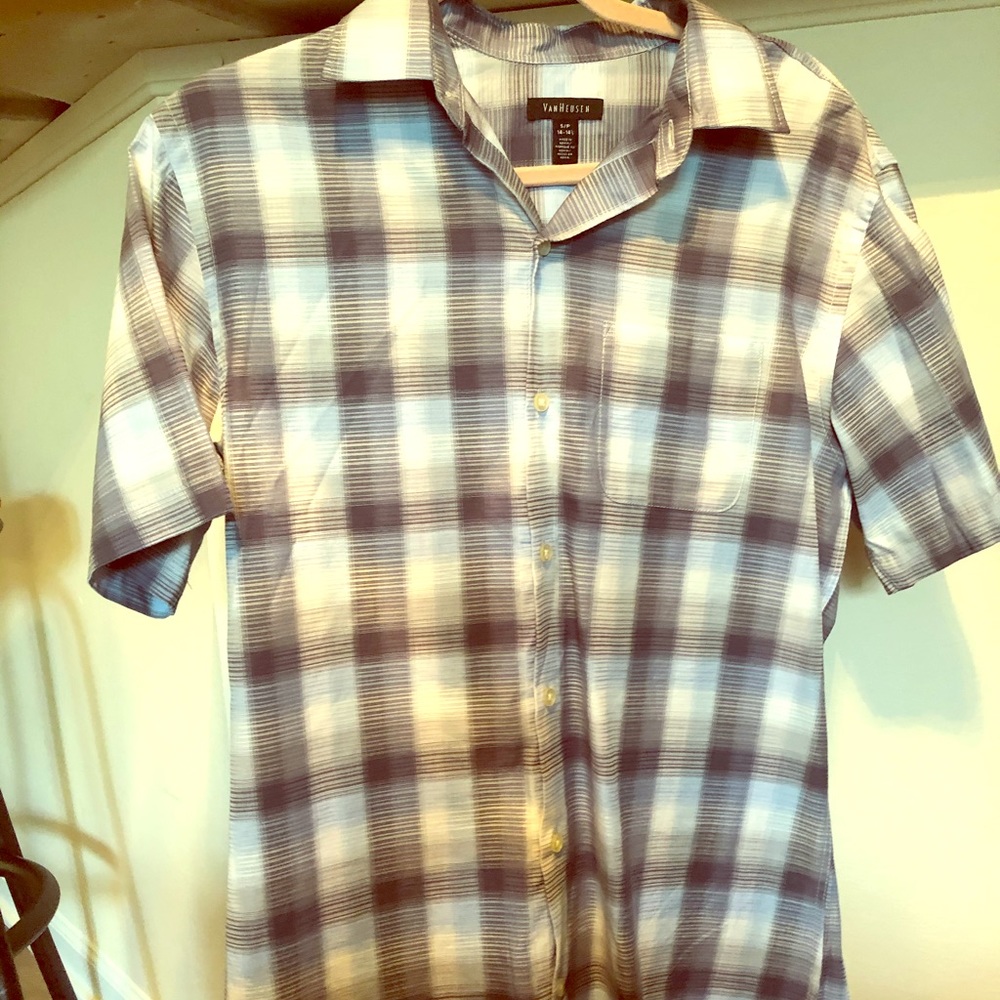 Men’s casual button down